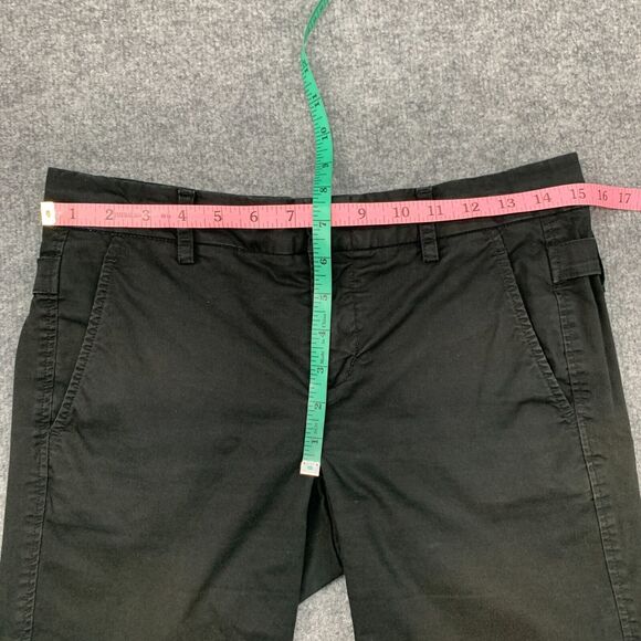 Vince Short Womens 2 Solid Black Side Buckle Knee Length Low Rise Bermuda Casual - Picture 5 of 11